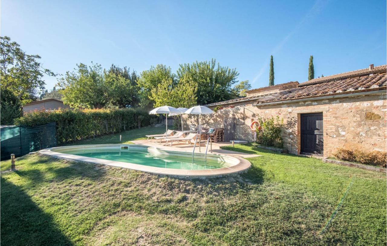 Gorgeous Home In Montalcino With Kitchen Buitenkant foto